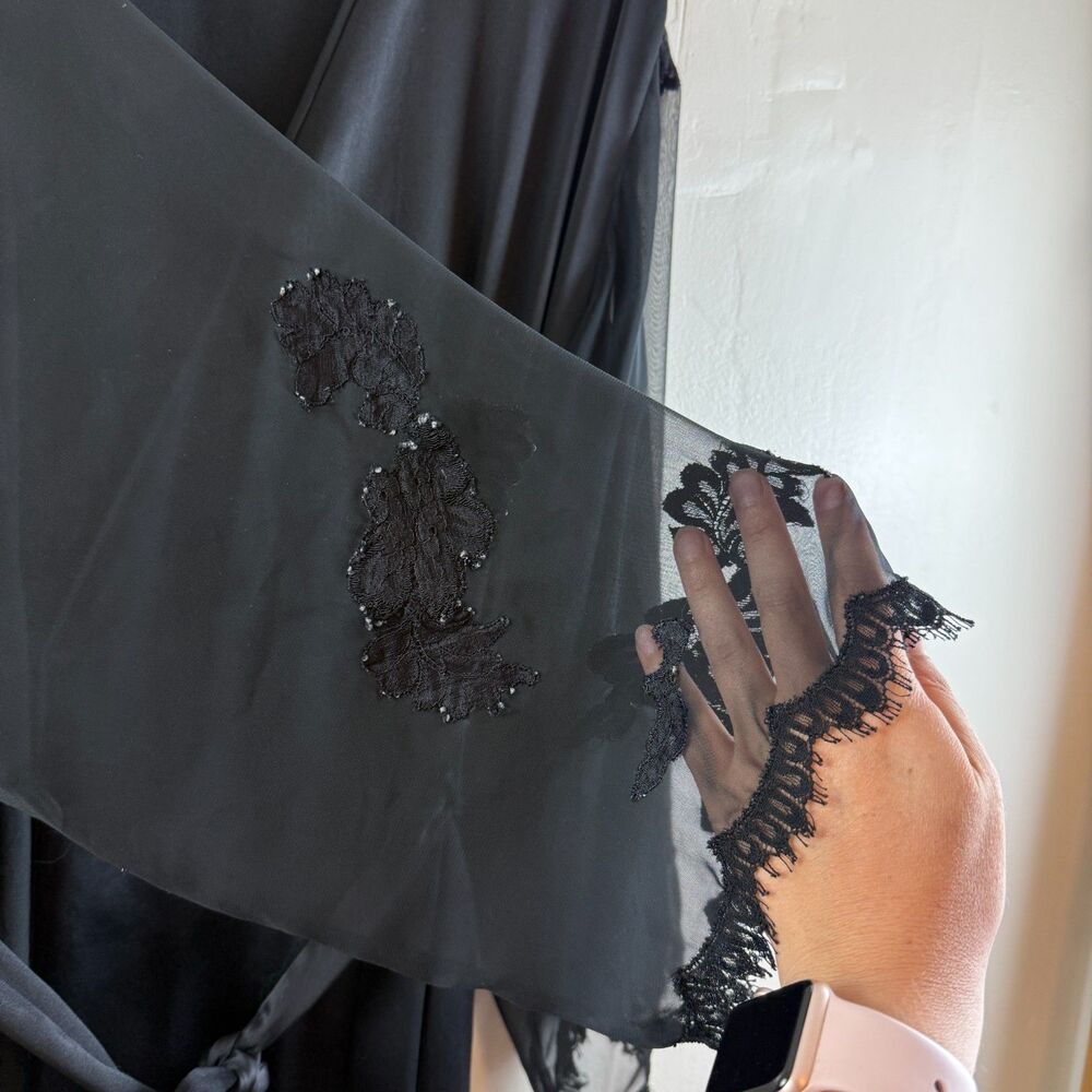Natori Black Satin & Lace Long Robe - Picture 6 of 15